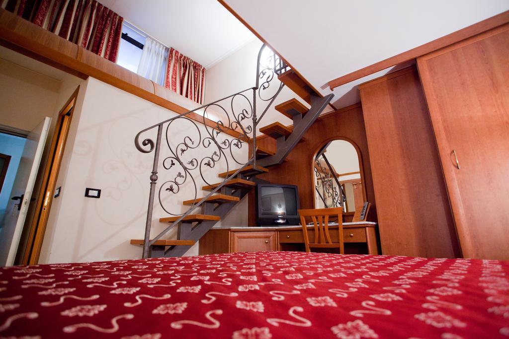 Hermitage Capua Hotel Habitación foto